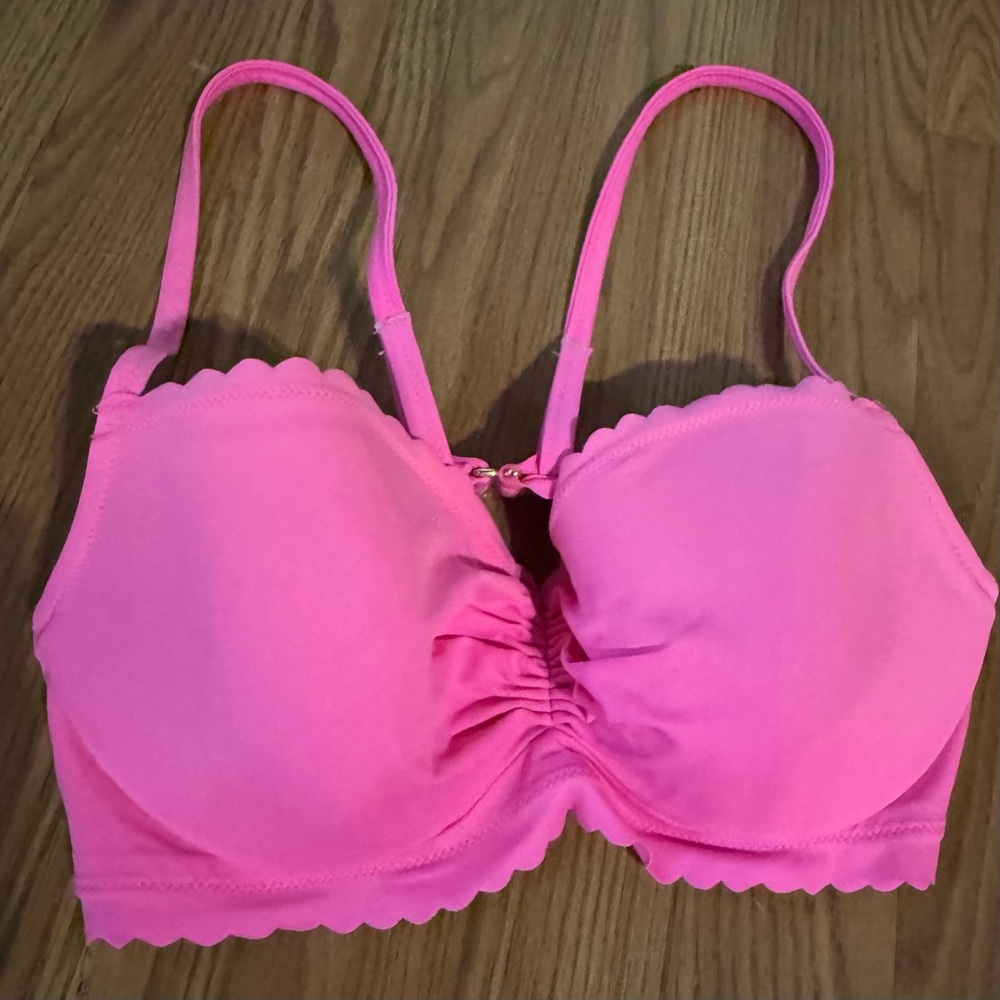 Victoria Secret Hot Neon Pink‎ Scalloped Edge Bikini Swim Top Size 34D NWOT